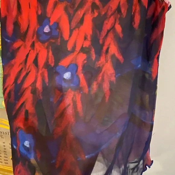 Disney Ariel Little Mermaid sleeveless top. Sz L. “He loves me and loves me not” - Picture 5 of 5